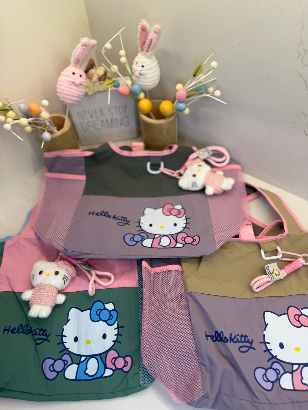 🎀 Adorable Hello Kitty Tote Bag! 🎀